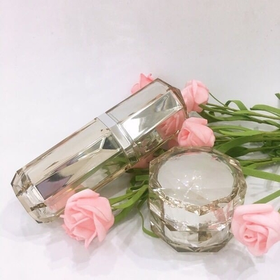 Acrylic PP Body Material Round Plastic Cosmetic Jars for Lip Balm Packaging Solution